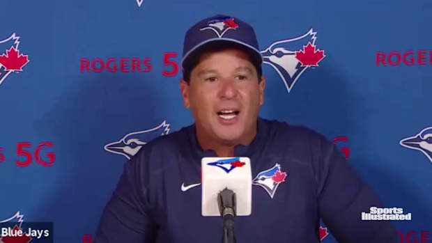 Montoyo commends Manoah